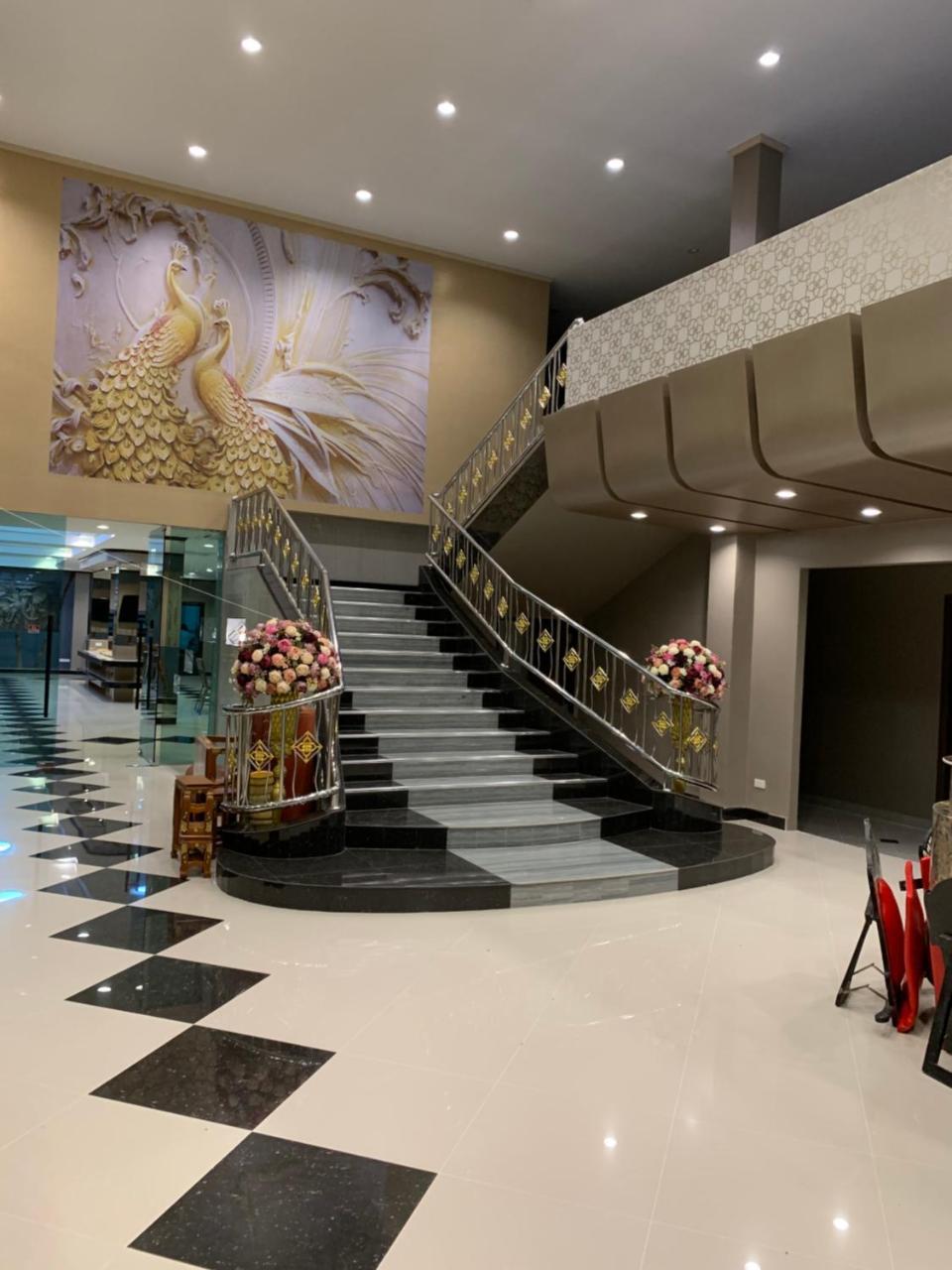 โรงแรมมาลินี Surin Ngoại thất bức ảnh